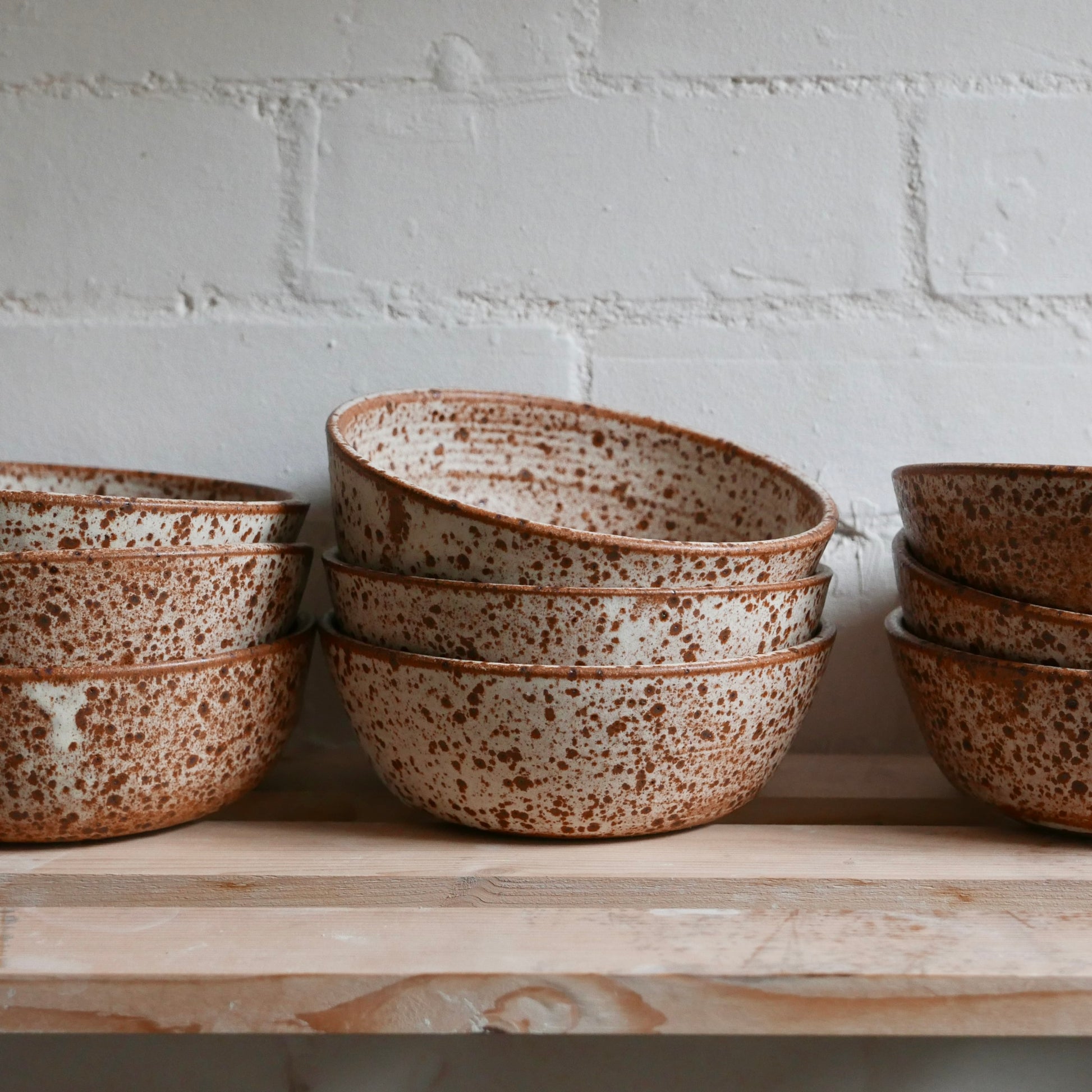 Brown Speckled Bowl - THE BRISTOL ARTISAN