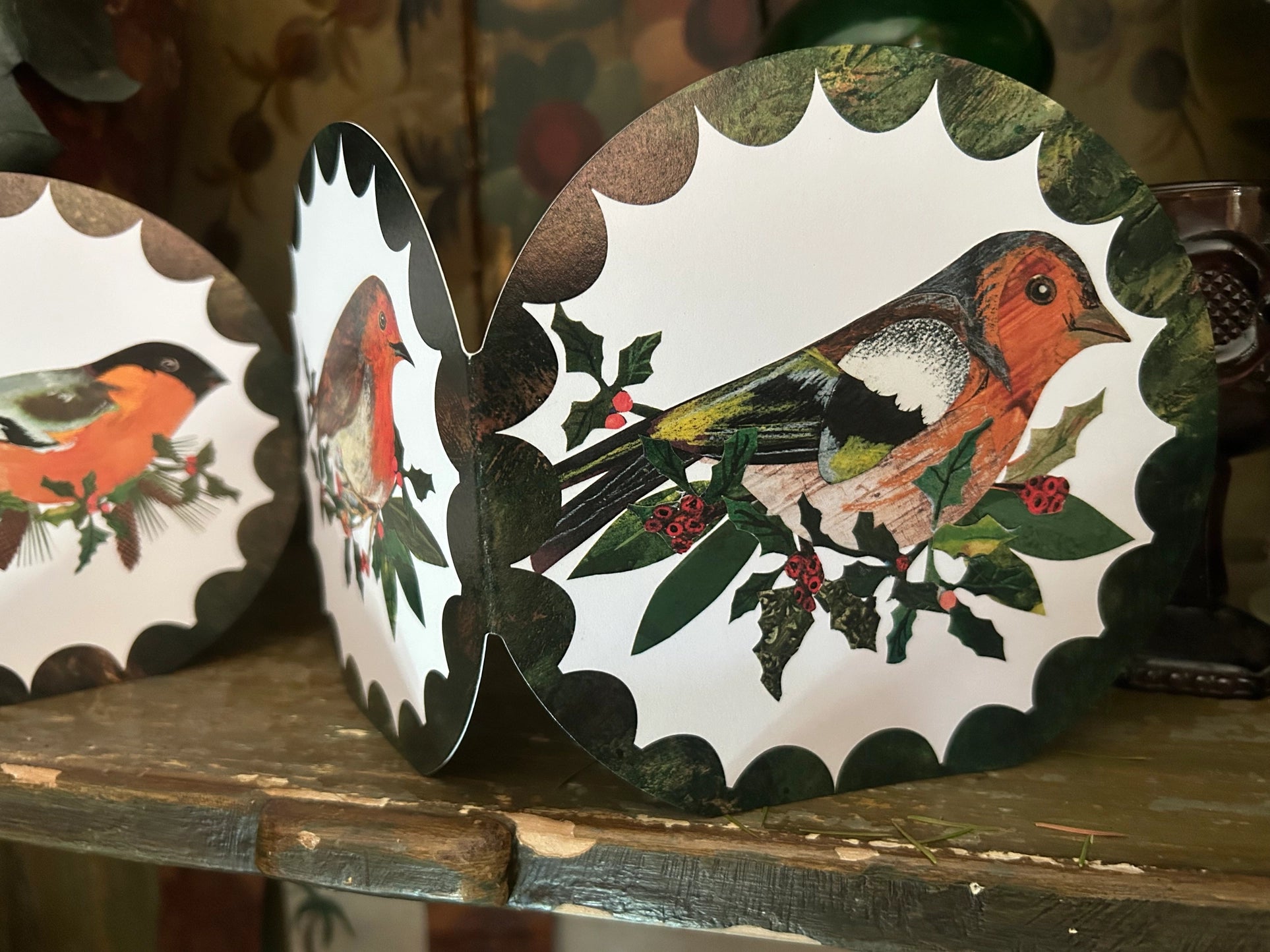 Festive Birds Round Concertina Greeting Card - THE BRISTOL ARTISAN