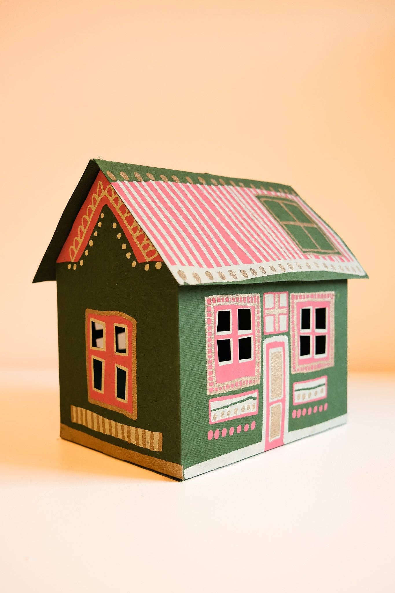 Large Scottish Bothy Decorative Gift Box - THE BRISTOL ARTISAN