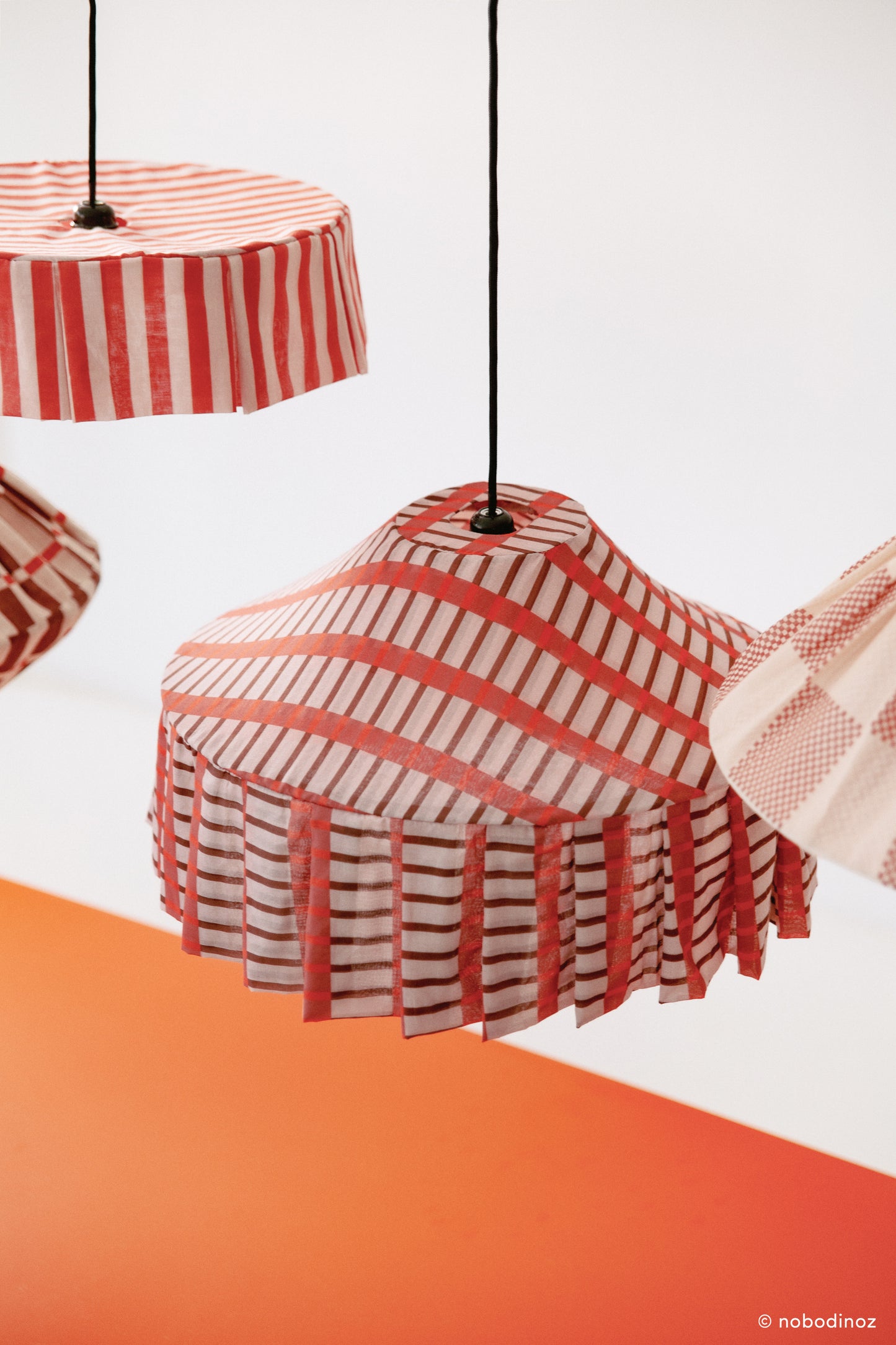Pendant lampshade Nicole / red mosaic - THE BRISTOL ARTISAN