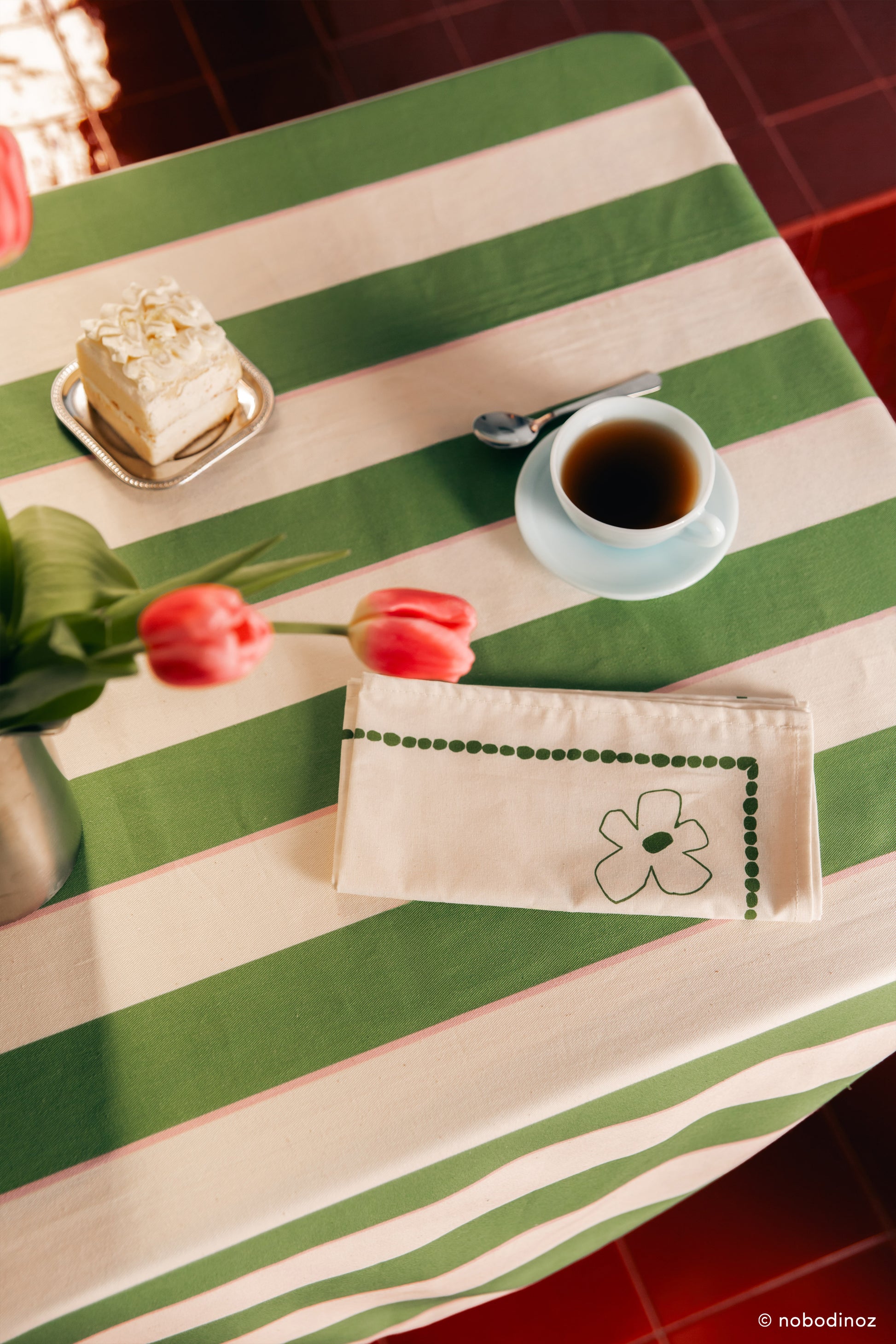 Tablecloth 150 x 250 cm - green cabana stripes - THE BRISTOL ARTISAN